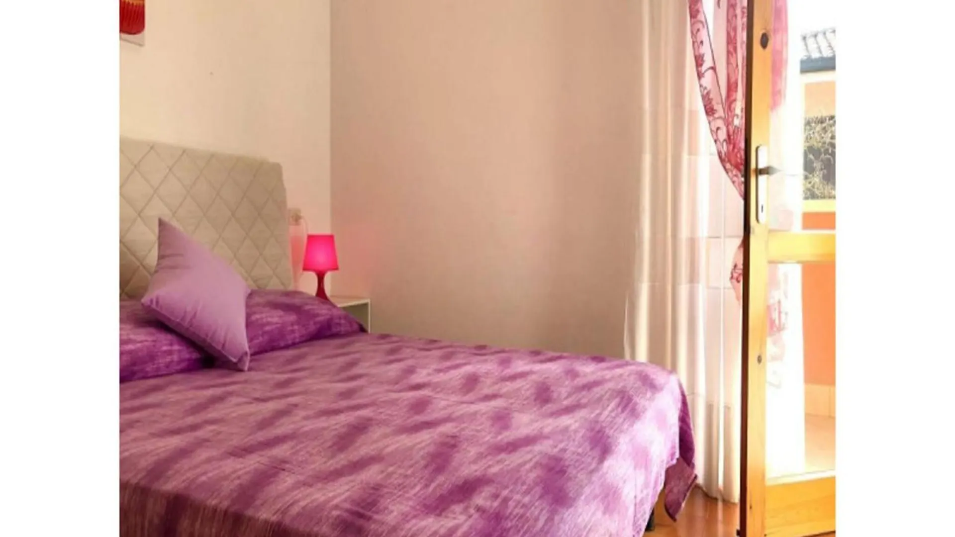 Colorful Apartment With Balcony - Beahost Bibione