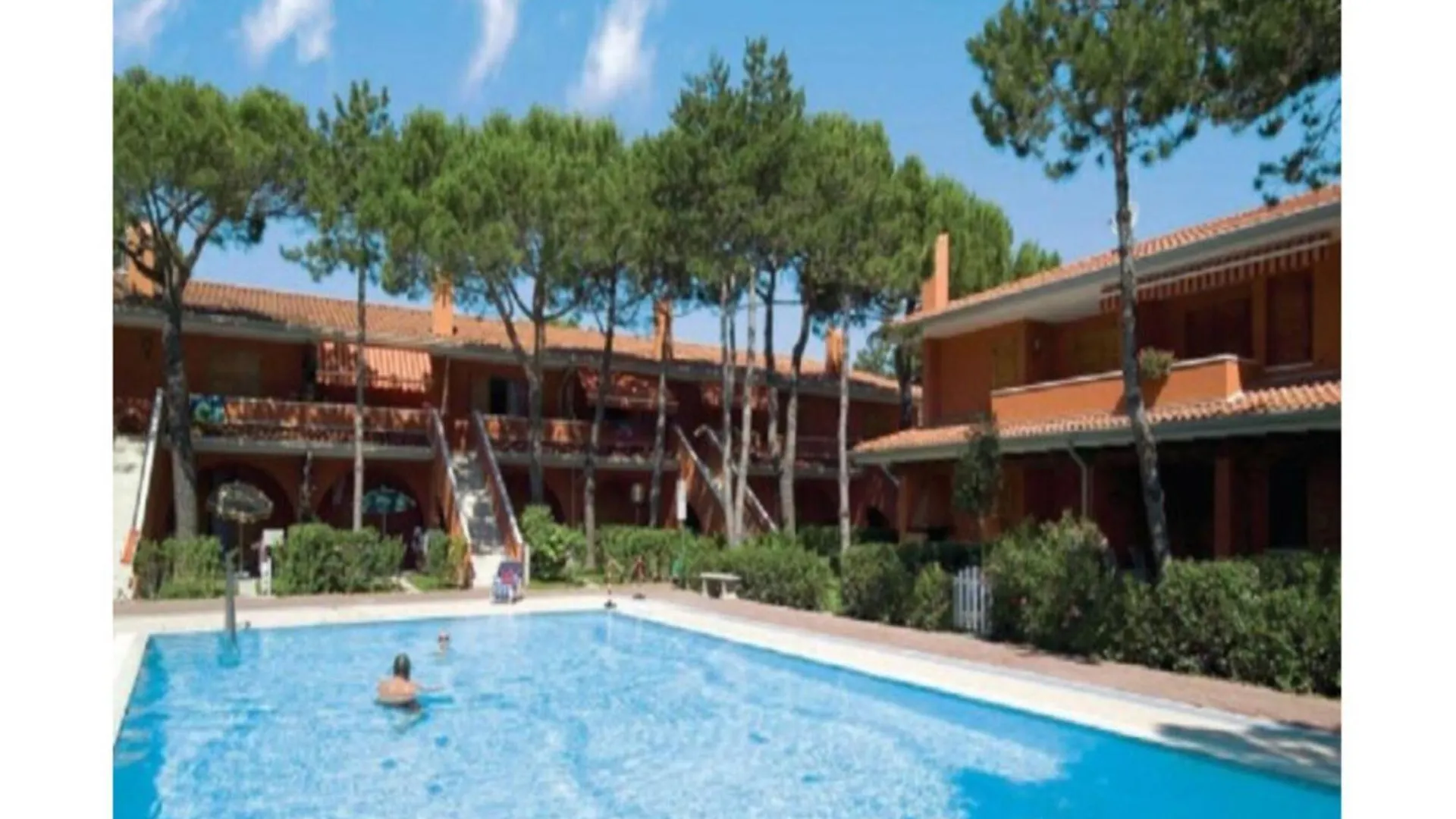 Colorful Apartment With Balcony - Beahost Bibione Italy